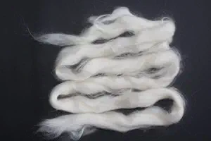 Mohair ecru